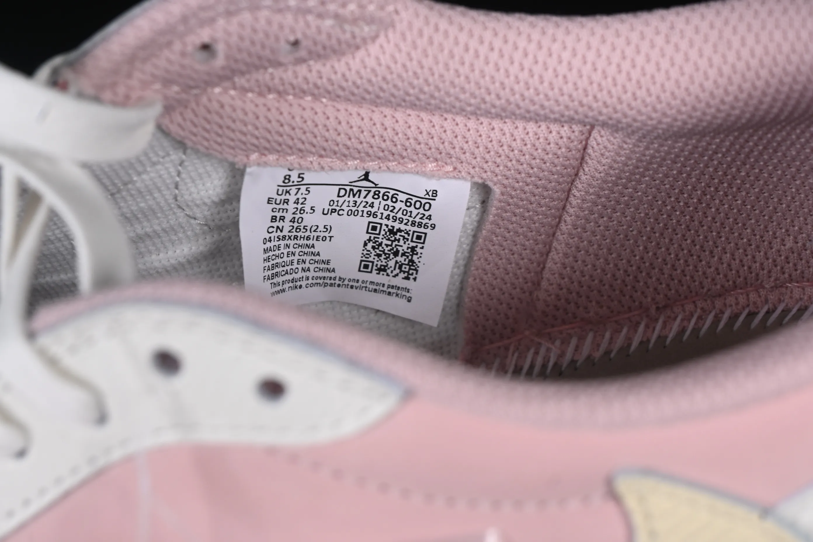 All categories Air Jordan Jordan series basketball shoes Air Jordan 1 Low Travis Scott x Air Jordan 1 Low OG AJ1 Joe 1 undercut low DM7866-600